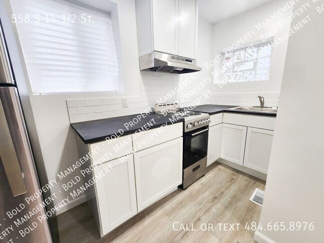 558 S 14 1/2 St in Reading, PA - Building Photo - Building Photo