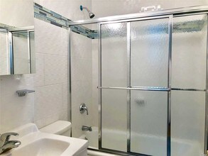 25 W Broadway-Unit -616 in Long Beach, NY - Building Photo - Building Photo