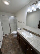 4648 Duke Ct NE in Salem, OR - Building Photo - Building Photo