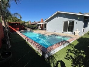1130 Aberdeen Ave in Stockton, CA - Building Photo - Building Photo
