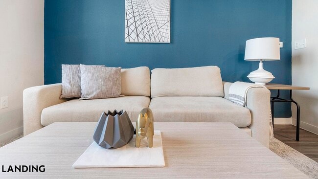 14015 Univ Pass, Unit 1313