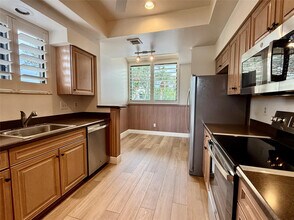 302 Sea Oats Dr in Juno Beach, FL - Building Photo - Building Photo