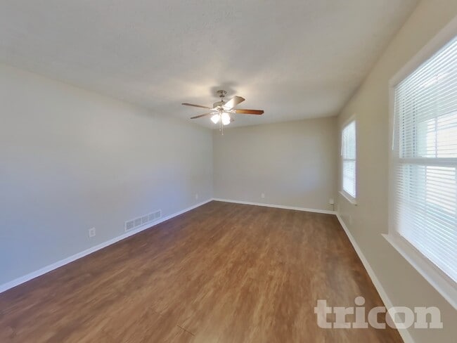 2807 Alamo Pl, Unit CH in Snellville, GA - Foto de edificio - Building Photo