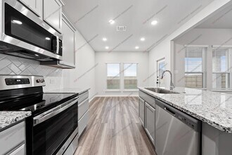 2808 Fox River Dr in Temple, TX - Building Photo - Building Photo