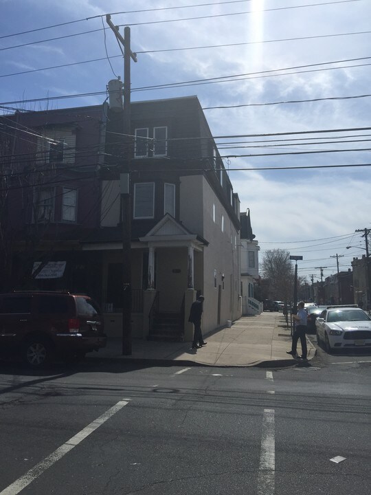 11 Units in Camden, NJ - Foto de edificio