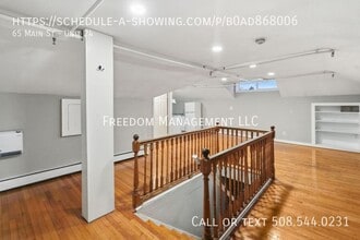 65 Main St in Hudson, MA - Foto de edificio - Building Photo