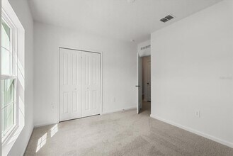 1377 Loxley Trl in Kissimmee, FL - Building Photo - Building Photo