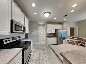 3629 Arklow Rd in Charlotte, NC - Foto de edificio - Building Photo