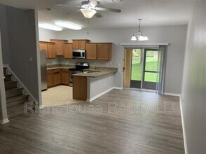 1220 Twin Trees Ln in Sanford, FL - Building Photo - Building Photo