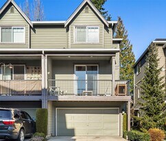 1903 112th Pl SE in Everett, WA - Building Photo