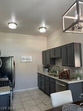 3541 Desert Cliff St in Las Vegas, NV - Building Photo - Building Photo
