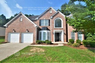 5556 Jamerson Dr in Atlanta, GA - Building Photo