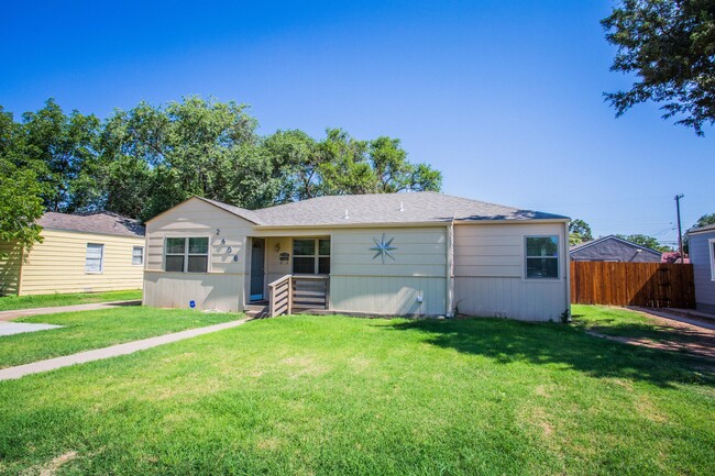 2406 31st St in Lubbock, TX - Building Photo - Building Photo