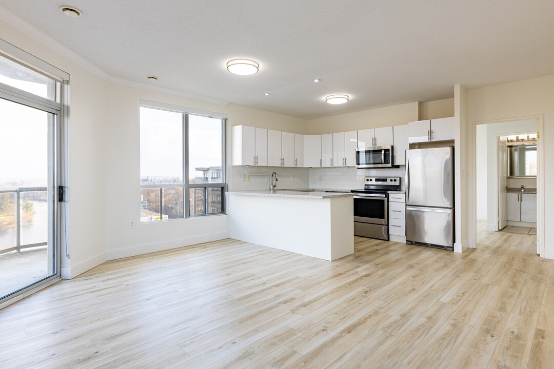 100 Eagle Street (Rivers Edge II) in Cambridge, ON - Building Photo