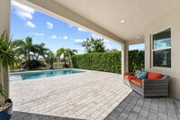 15431 Goldfinch Cir in Loxahatchee, FL - Foto de edificio - Building Photo