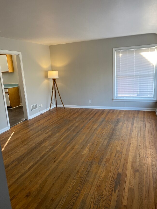 5626 Leumas Rd in Cincinnati, OH - Foto de edificio - Building Photo