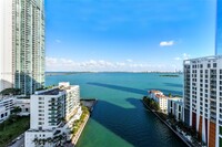 460 NE 28th St, Unit 2003 in Miami, FL - Foto de edificio - Building Photo