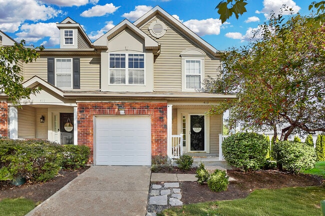 property at 413 Montclair Tower Dr