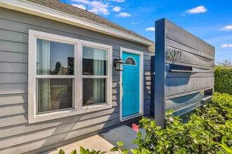 6027 Comey Ave in Los Angeles, CA - Building Photo - Building Photo