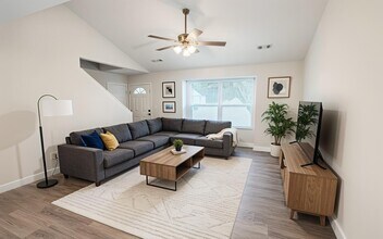 1709 Hanover Blvd in Columbia, MO - Building Photo - Building Photo