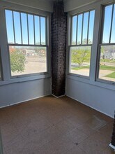 608 Wellington St in Waterloo, IA - Building Photo - Building Photo