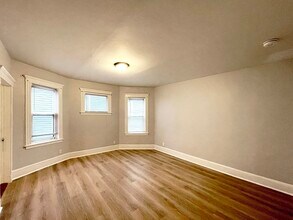 53 Aspinwall Rd in Boston, MA - Building Photo - Building Photo