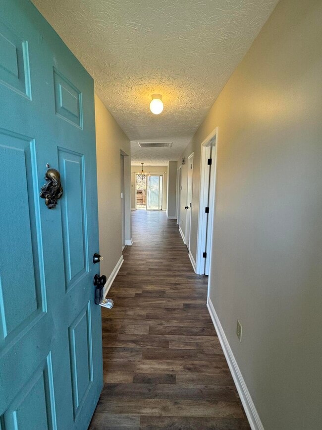 1470 Vintage Cir in Lexington, KY - Building Photo - Building Photo