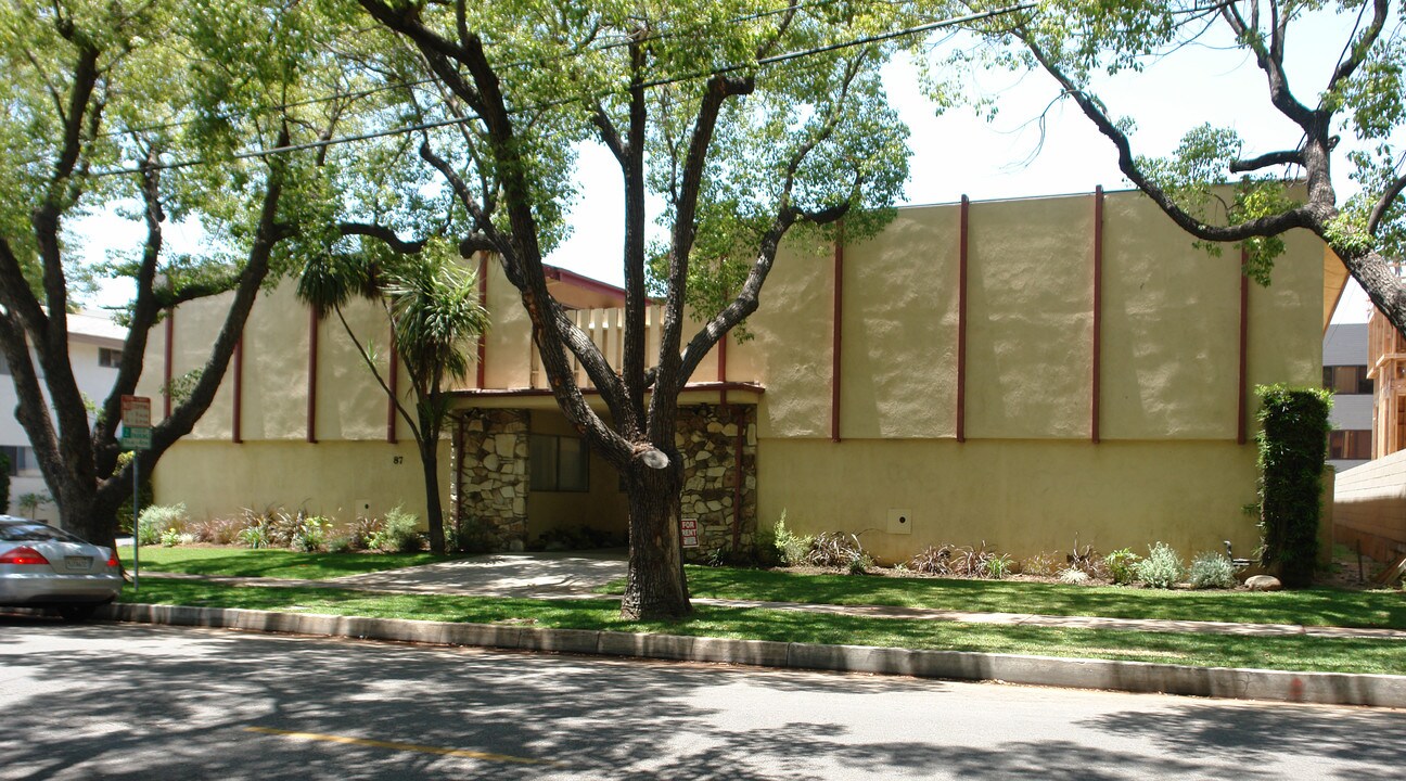 North Wilson Apartments in Pasadena, CA - Building Photo