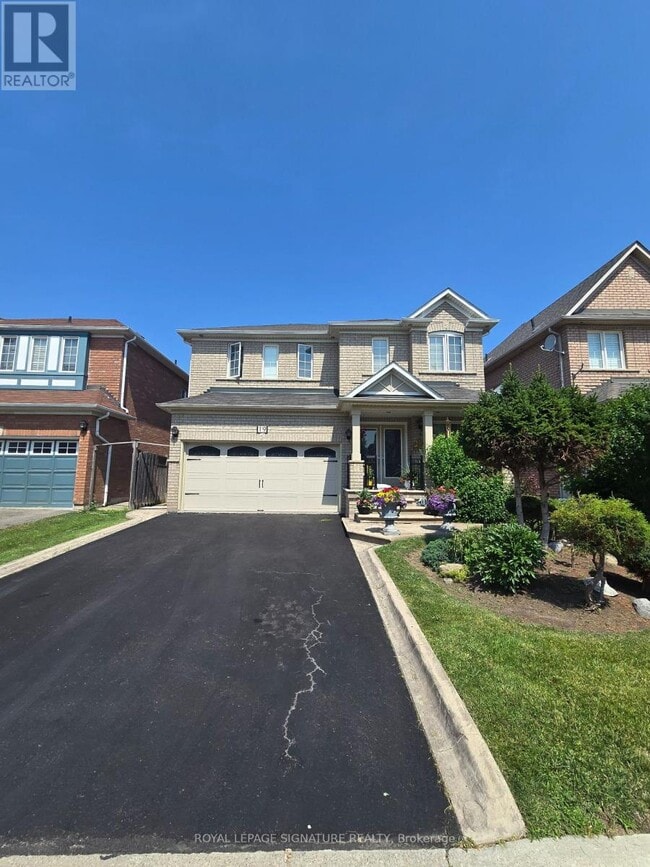 19 Red Plant Crescent in Brampton, ON - Building Photo - Building Photo