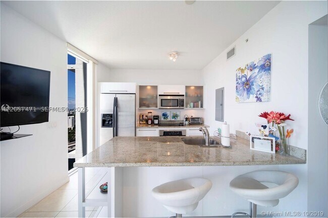 property at 185 SW 7th St