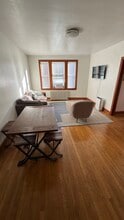 2655 41st St NW, Unit 304 in Washington, DC - Building Photo - Building Photo