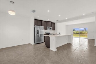 1108 Sand Torch Cir in Davenport, FL - Building Photo - Building Photo