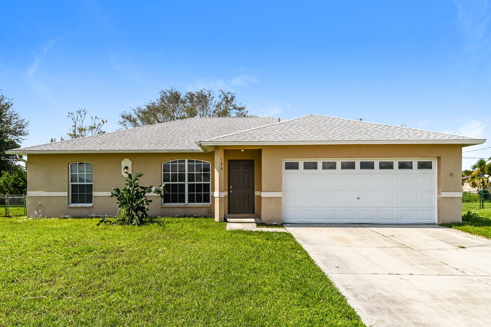 130 SE 2nd Pl in Cape Coral, FL - Building Photo