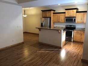 1043 Rd Runner Dr in Helena, MT - Building Photo - Building Photo