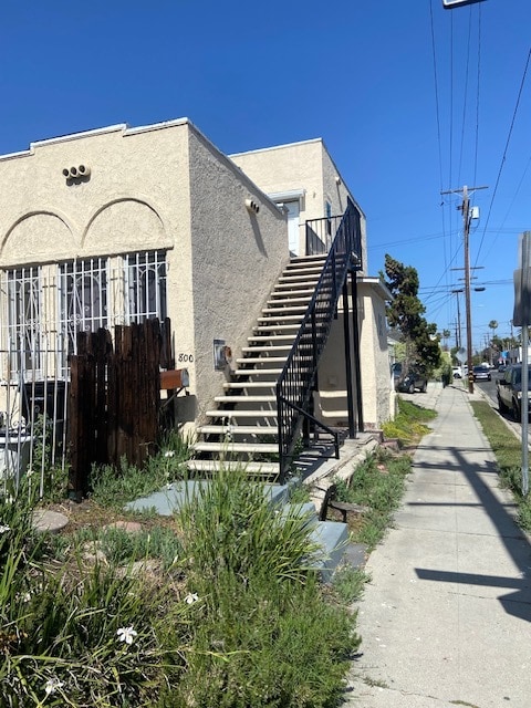 800 N Mansfield Ave in Los Angeles, CA - Building Photo - Building Photo