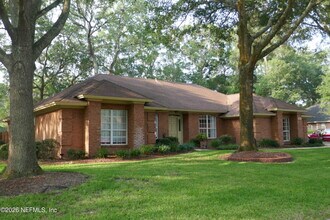 10996 Raley Creek Dr S in Jacksonville, FL - Foto de edificio - Building Photo