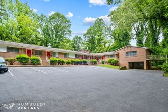 Chamberlain Pines in Shelby, NC - Foto de edificio - Building Photo
