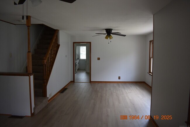 39 Highland Ave in Beacon Falls, CT - Building Photo - Building Photo