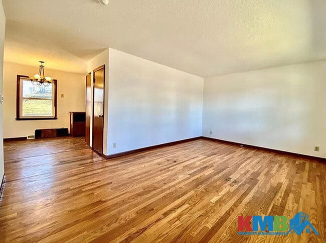 1209 Harold Dr SE in Cedar Rapids, IA - Building Photo - Building Photo