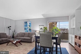 4600 Connecticut Ave NW in Washington, DC - Building Photo