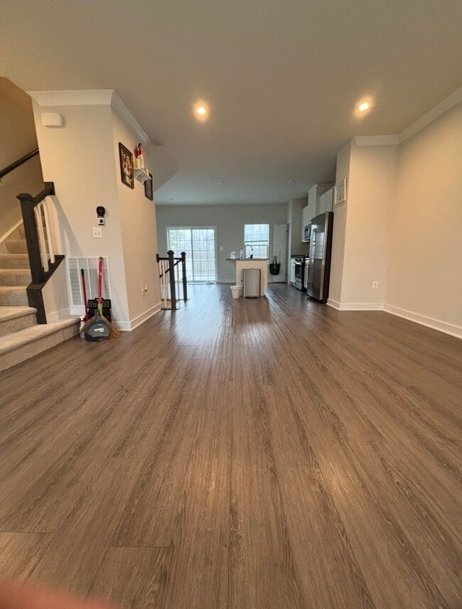 property at 2408 Crescent Wy