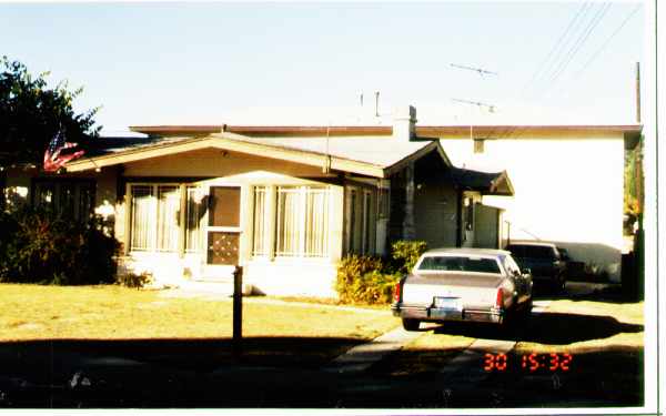 2467-2471 1/2 251st St. in Lomita, CA - Building Photo