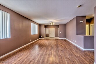 8908 W Rochelle Ave in Las Vegas, NV - Building Photo - Building Photo