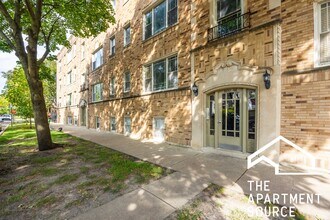 3650 W Berteau Ave, Unit 3 in Chicago, IL - Foto de edificio - Building Photo