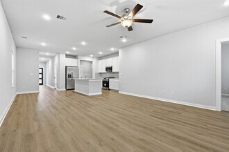 8598 Blueberry Ash St in Magnolia, TX - Building Photo - Building Photo