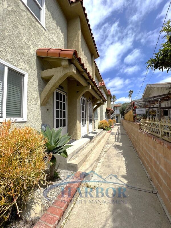 426-430 W 22nd St in San Pedro, CA - Building Photo - Building Photo