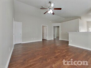 3155 Boynton Dr in Houston, TX - Building Photo - Building Photo