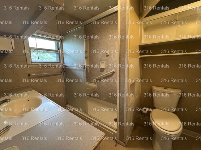 property at 127 N Elm St