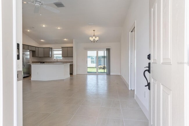 6385 Danielson Lp in the Villages, FL - Building Photo - Building Photo