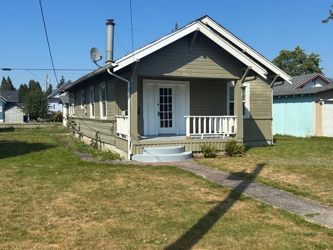 property at 622 Warner St